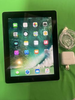Apple iPad 4th Gen 16GB  with Retina Display WiFi  9.7” iPad—Space Gray complete
