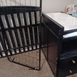 Baby Crib/ Toddler Bed