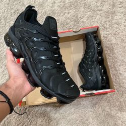 Vapormax plus 