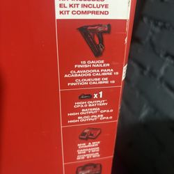 Nail Gun Milwaukee 16Ga Kit