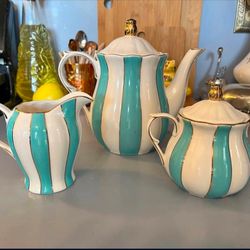 Cynthia Rowley Teapot set