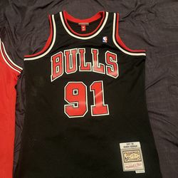 Dennis Rodman Bulls Jersey M