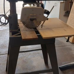 Black And Decker Dewalt Saw