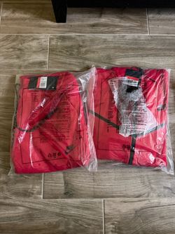 Nike Tech