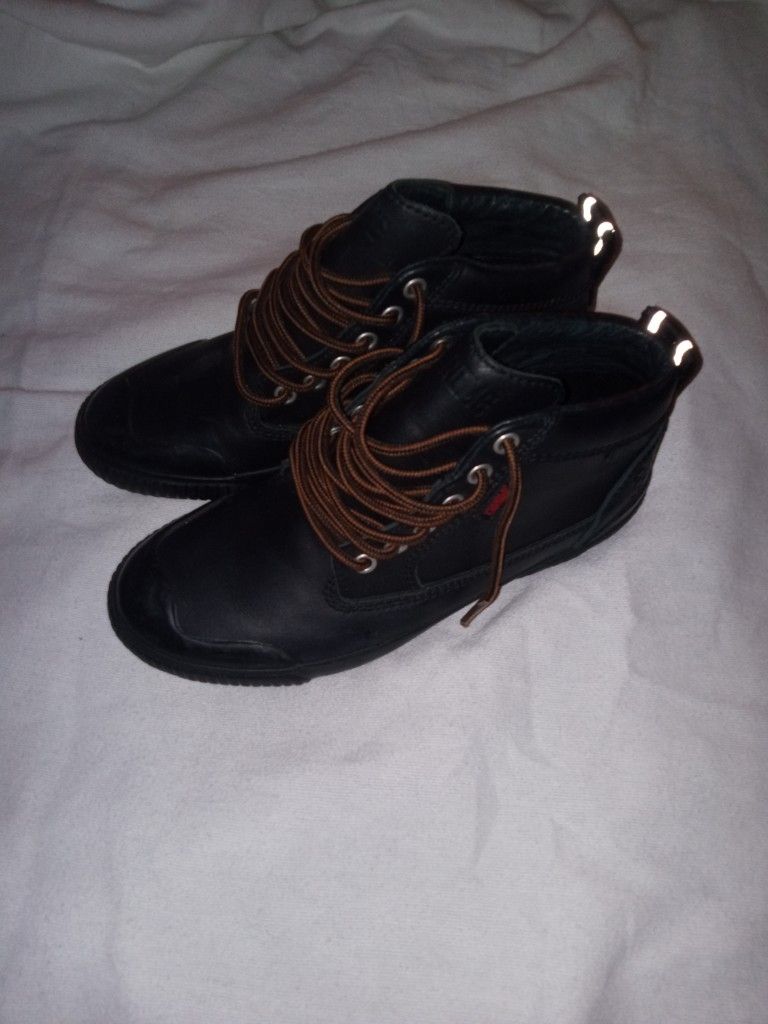 Chrome Storm 415 Work Boot  Black Size 5 Women's 