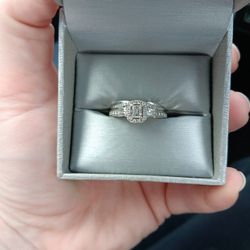 14k White Gold Bridal Set