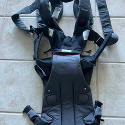 BabyBjörn baby carriers