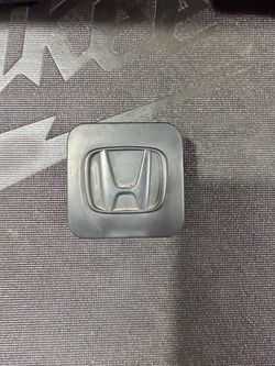 Honda hitch cover