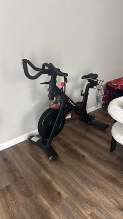 Peloton Bike