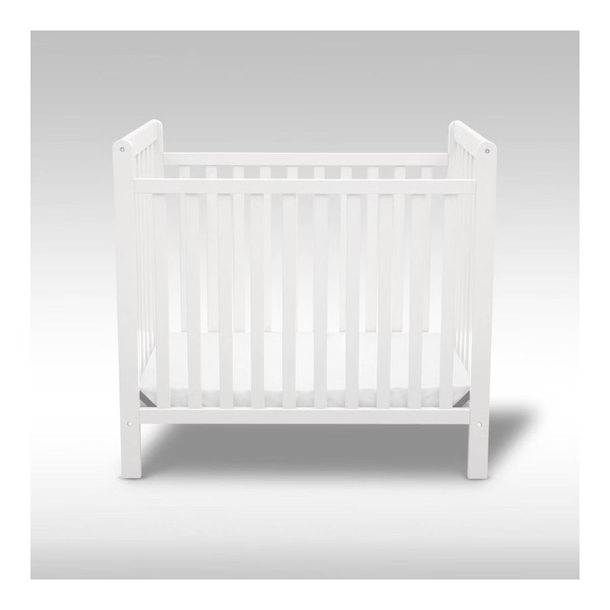 Classic Mini Crib by Delta Children
