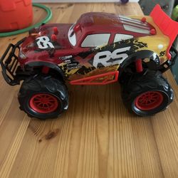 Lightning McQueen R/C (Remote control Car) 