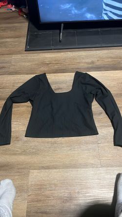 Fabletics Workout Top XXL - fit true to size $10
