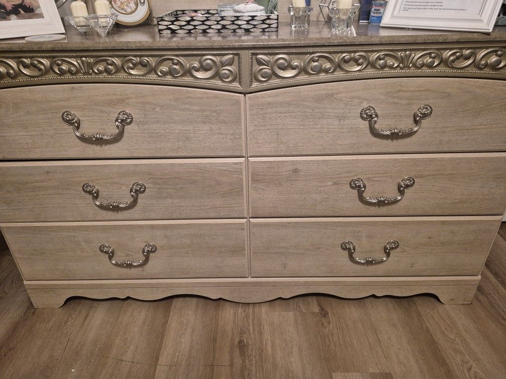 Full Size Bedroom  Furniture