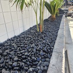 ½-1.5" Polish Black Pebbles 40lb Bags. Decoration River Rock Beach Pebbles  Stones