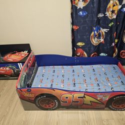 Disney Pixar Cars Toddler Bed And Toy Chest