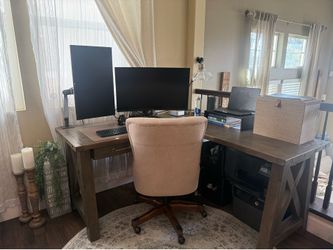 Living Spaces Jaxon Gray L-shaped Desk