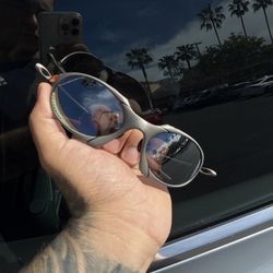 Oakley X Metal Romeo 1 sunglasses