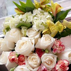 Flower Arrangement In A Box For Your Special someone!