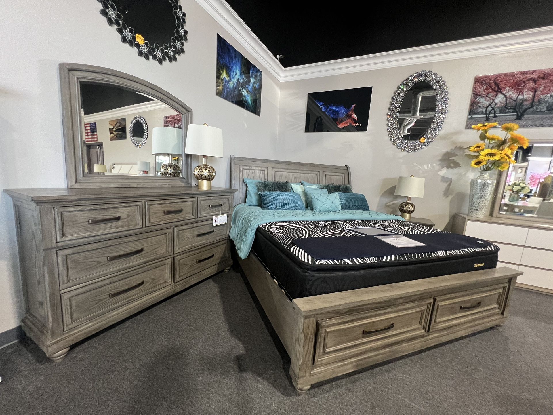 4 Pc King Bedroom Set🎈🎈🎈