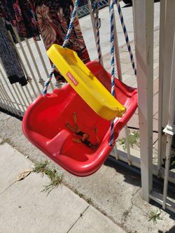 Fisher Price Swing