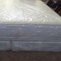 King size new thick pillow top bed can deliver 