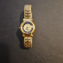 Vintage Gitano Gold Tone Watch