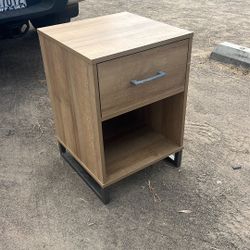 Nightstand 