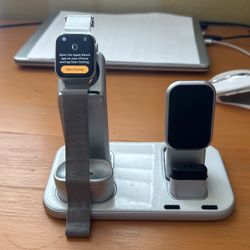 Apple Watch 6 And Multi Charging Stand 