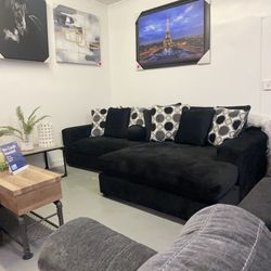 Black Oversized Sectional With ReallySoft Fabric 