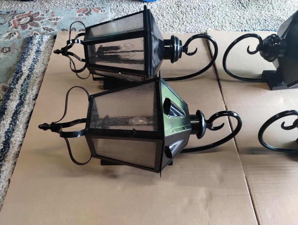 Large Brass Gloss Black