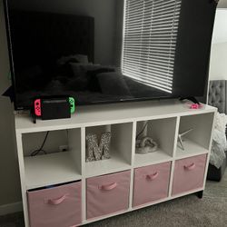 TV Stand / Storage / Bookshelf 