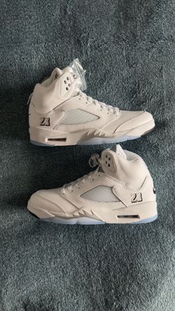 Air Jordan 5 Retro OG ‘White Metallic’