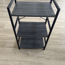 Industrial 3-Tier Shelf – Like New