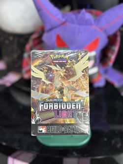 Pokemon TCG: Forbidden Light Build and Battle Box