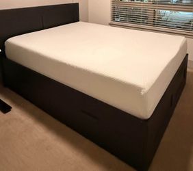 ZINUS 12 Inch Green Tea Memory Foam Mattress, Queen Size