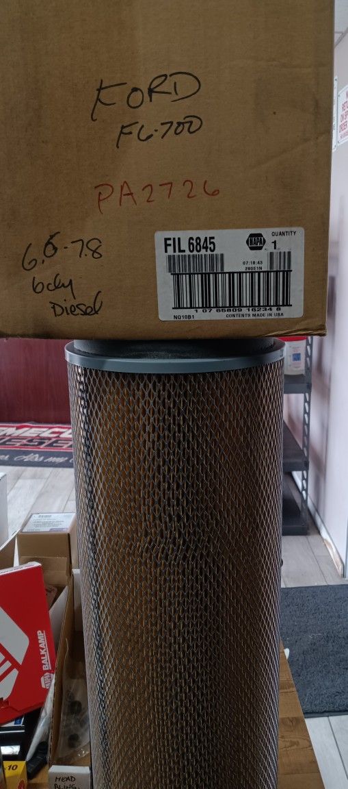 WIX 6845 FORD F650-750 MODEL AIR FILTER