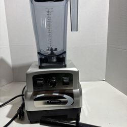 Omega commercial blender / Licuadora commercial Omega