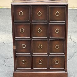 12 Drawers - Organizer