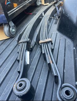 2004 Chevrolet Silverado2500hd  5 Leaf Spring Set 