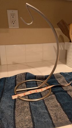 Stainless steel banana holder