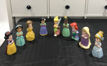 Disney Princess Court Set (9) 5" Tall