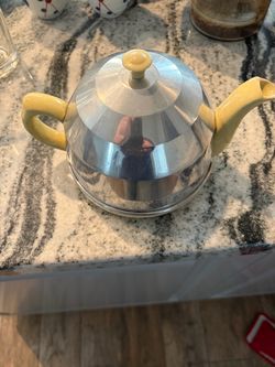 Vintage Made in England teapot with cozy