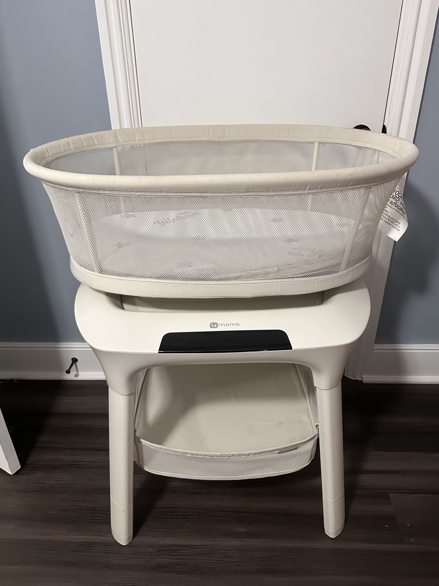 4Mom Bassinet