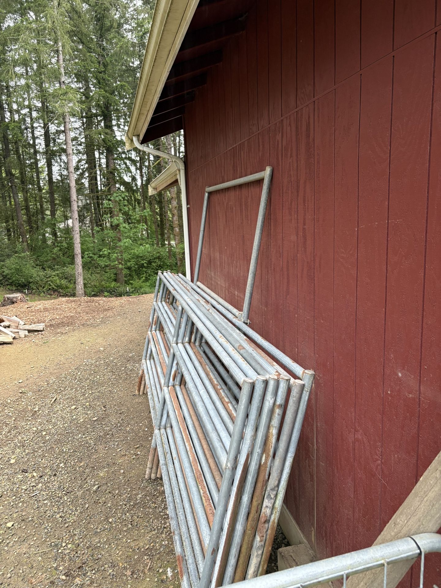 6 -12ft Livestock Panels + 6 Ft Bow Gate