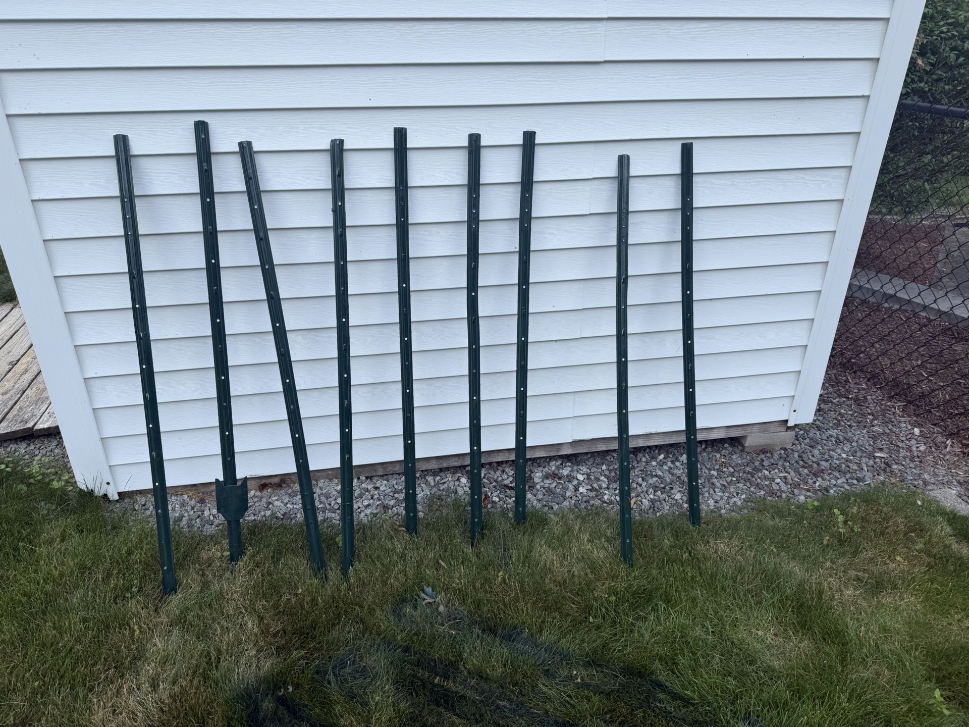 9 Metal Garden Posts