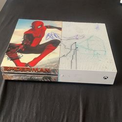 Xbox One S (READ DESCRIPTION)
