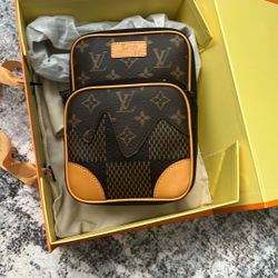 Louis Vuitton Amazon Sling Damier Giant Cross- body Bag Brown