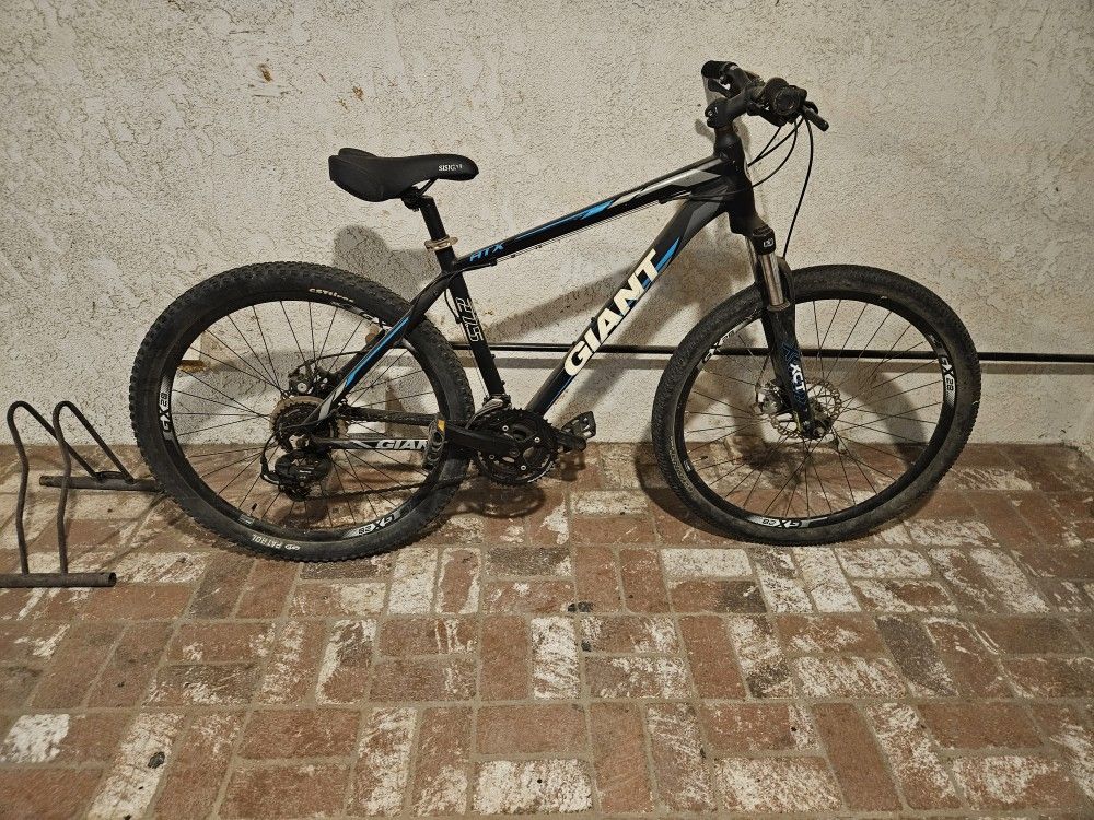 Giant ATX Aluminum Frame Bike