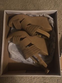 Womens Heels! ***Black Friday Special 50% off***