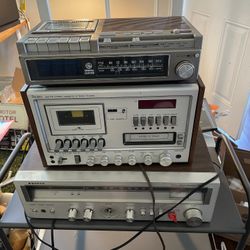 Vintage Stereo Lofi Cassette Receiver 